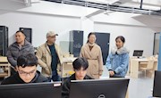 校领导看望慰问2024年广西职业院校技能大赛备赛学生